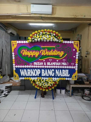Papan Bunga di Lebak Gede Coblong
